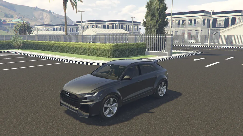 AUDIQ8